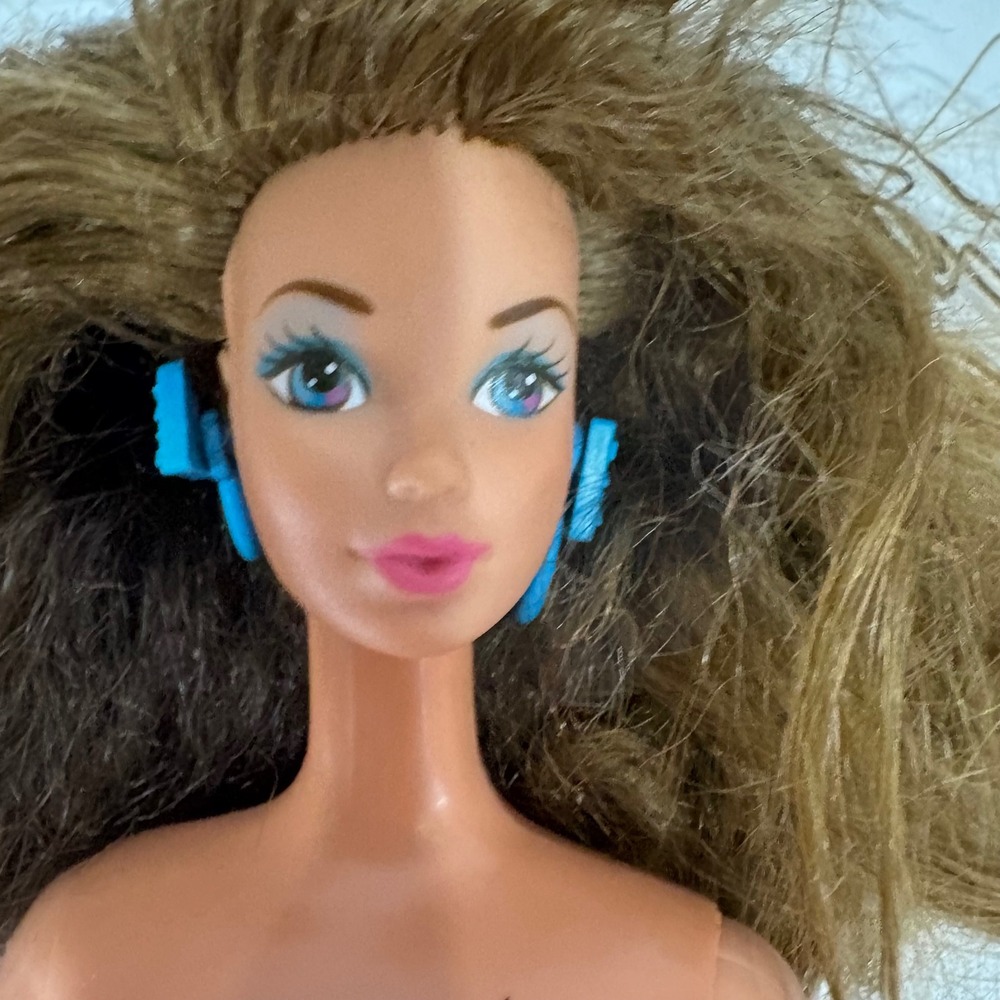 Vintage 1988 Barbie Style Magic Whitney Doll 1290 Steffie Face Mattel Earrings